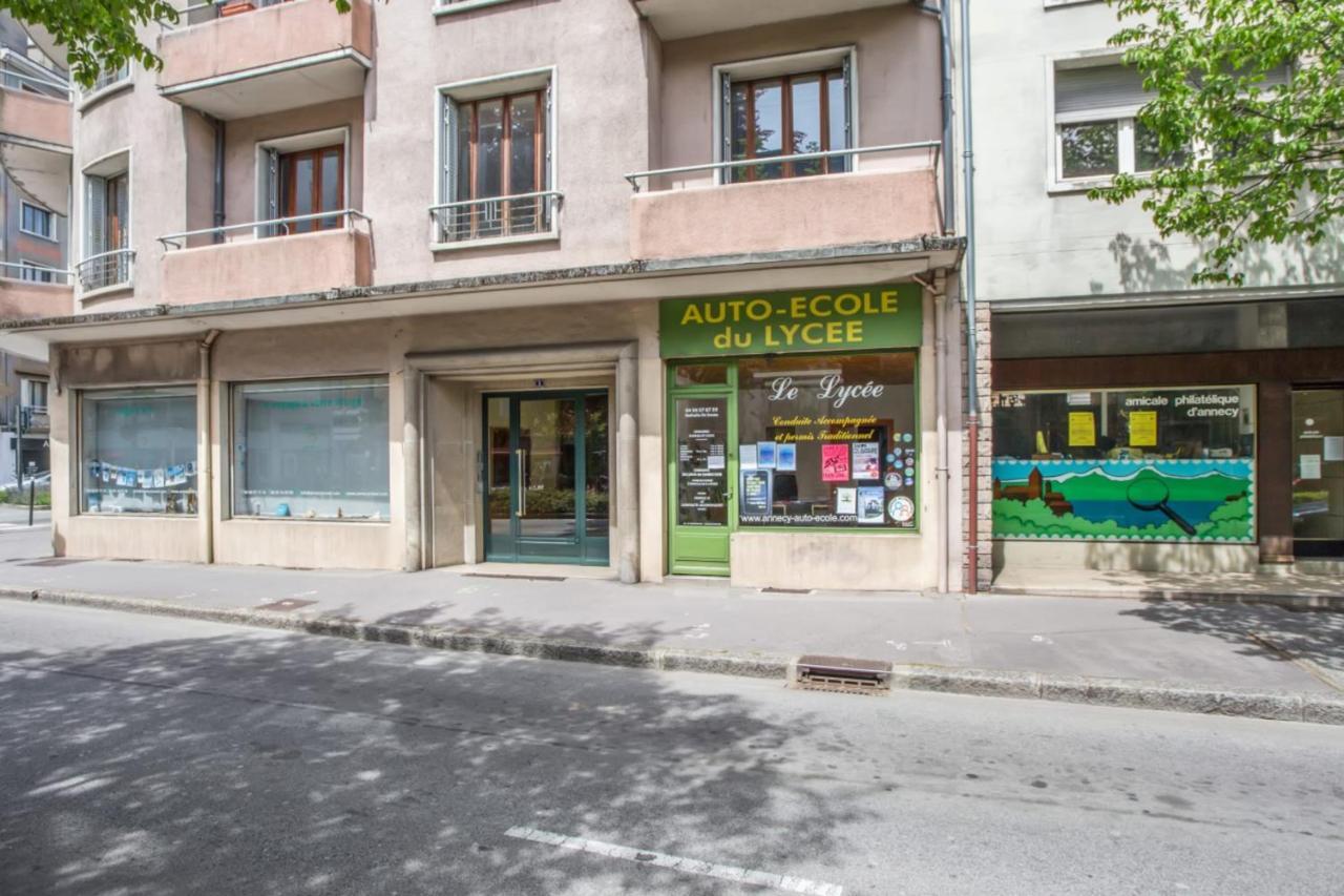 Modern 1Br With Terrace And A Breathtaking View In Annecy Apartment Bagian luar foto